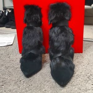 BRAND NEW IN BOX!! Genuine rabbit fur bootie